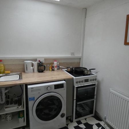 Bridge Street En Suite Rooms Merthyr Tydfil Exterior foto